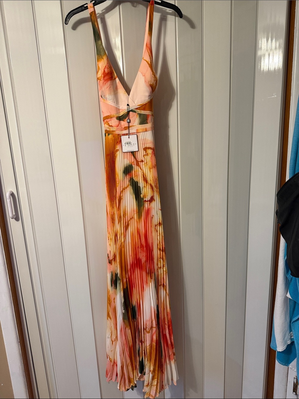 Chinese Laundry Pleated V-Neck Maxi Dress in White, Orange & Green Floral